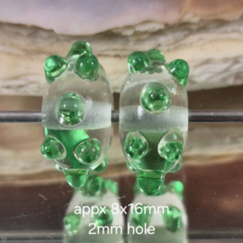IKGR0174: DuoSet Clear & Groen Bumpy's, ca 8x16mm