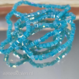GAq023: Streng Kubus Facet Geslepen GroenblauwAB , ca 2,5mm