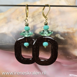 BR0062: Oorbellen epoxy & glas  Bruin & LichtTeal