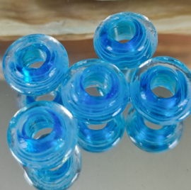 GAq011: GrootGatKraal Aqua Swirl, ca 8x14mm (6mm gat) #India Lampwork#