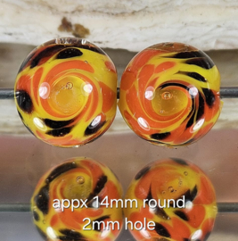 IKGE008: DuoSet Rond Geel/Oranje/Zwart met luchtbellen, ca 14mm