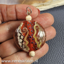 OR 0006: Hanger met grote zelfgemaakte glaskraal oranje & zilverglas