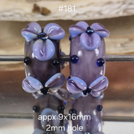 IKPR0314: DuoSet Bloemen Paars, ca 9x15mm