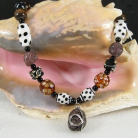 BR0060: Nice necklace Safari with pendant