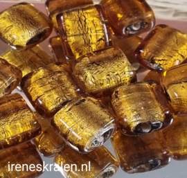 GB 001: ZilverfolieKraal Vierkant plat, ca 12x12x7mm  #India Lampwork#