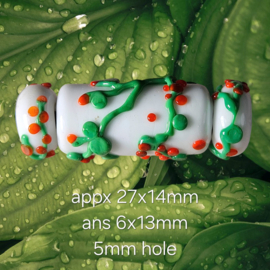 IKRD0004: Set van 3x GrootGatKraal, ca 27x14mm (5mm gat)