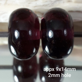 IKPR0406: Pair MediumAmethist, appx 9x14mm (2mm hole)