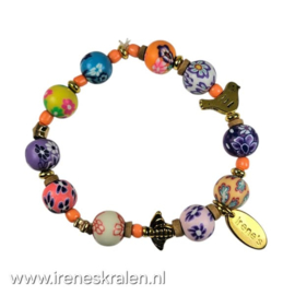 MU 000c: Armbandje vrolijke kleurtjes, ca 19cm