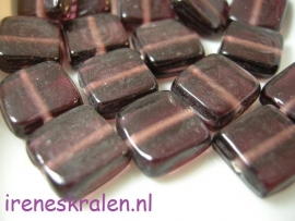 Gprs 180 Plat vierkantje paars transparant, 14x14mm #India Lampwork#