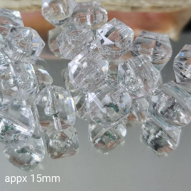 Gwit 013: Kunststof Kristal, ca 15mm