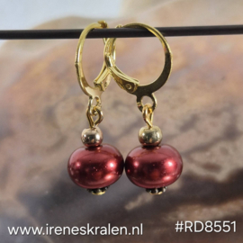 RD 8551: Oorbellen met GlasParels Rood 9x7mm