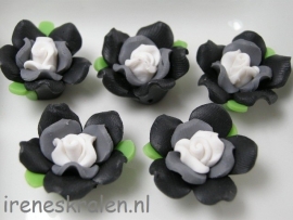 Gzwt 032 Fimo Roosje zwartgrijs 21mm
