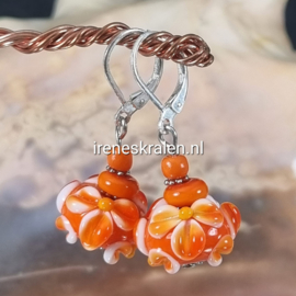 OR 0000: Lampwork Oorbellen met Bloemen 