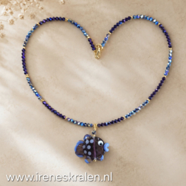 PRS 0020: Coole zelfgemaakte glazen visje aan glimmende ketting