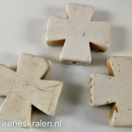 Gwit 028: Stenen Kruis Gebroken Wit, ca 25mm