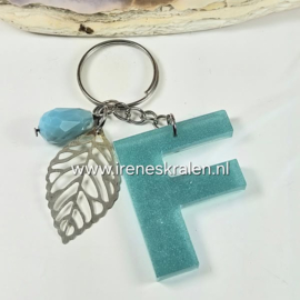 SleutelHanger Turquoise met letter F