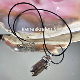BR0009: Zwarte Ketting met hanger steen