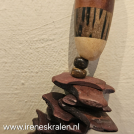 BR0027: HalfLange ketting houten kralen