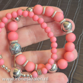 RZ0002: Set van 2 armbandjes roze