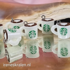 BD 0092: Bedel Starbucks Wit, ca 14x12mm