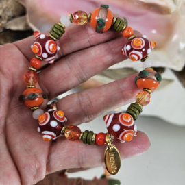 OR 0035: Armband Oranje Lampwork, ca 19cm elastsich