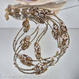 BR0003: Ketting met 3 lagen bruin/beige