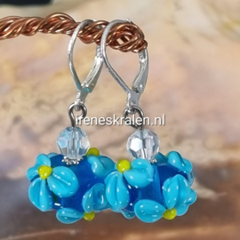 TU0036: Lampwork Oorbellen met Bloemen 