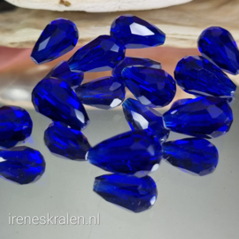 GBL 022: Grote FacetKraal Druppel KobaltBlauw, ca 19x12mm