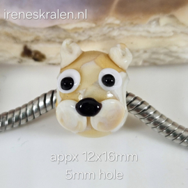 IKBR0045: GrootGatKraal KattenKop Ivoor, ca 12x16mm (5mm gat)