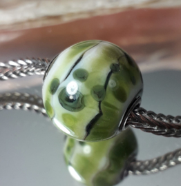 GGK002: Big Hole Bead Groen, ca 18mm