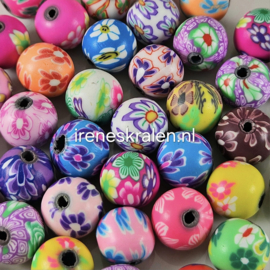 GMu 000: PolymerClay Kralen/ FimoKralen mix, ca 10mm