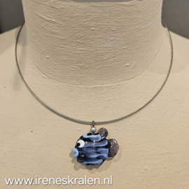 PRS 0017: Spang met zelfgemaakte glas-vis