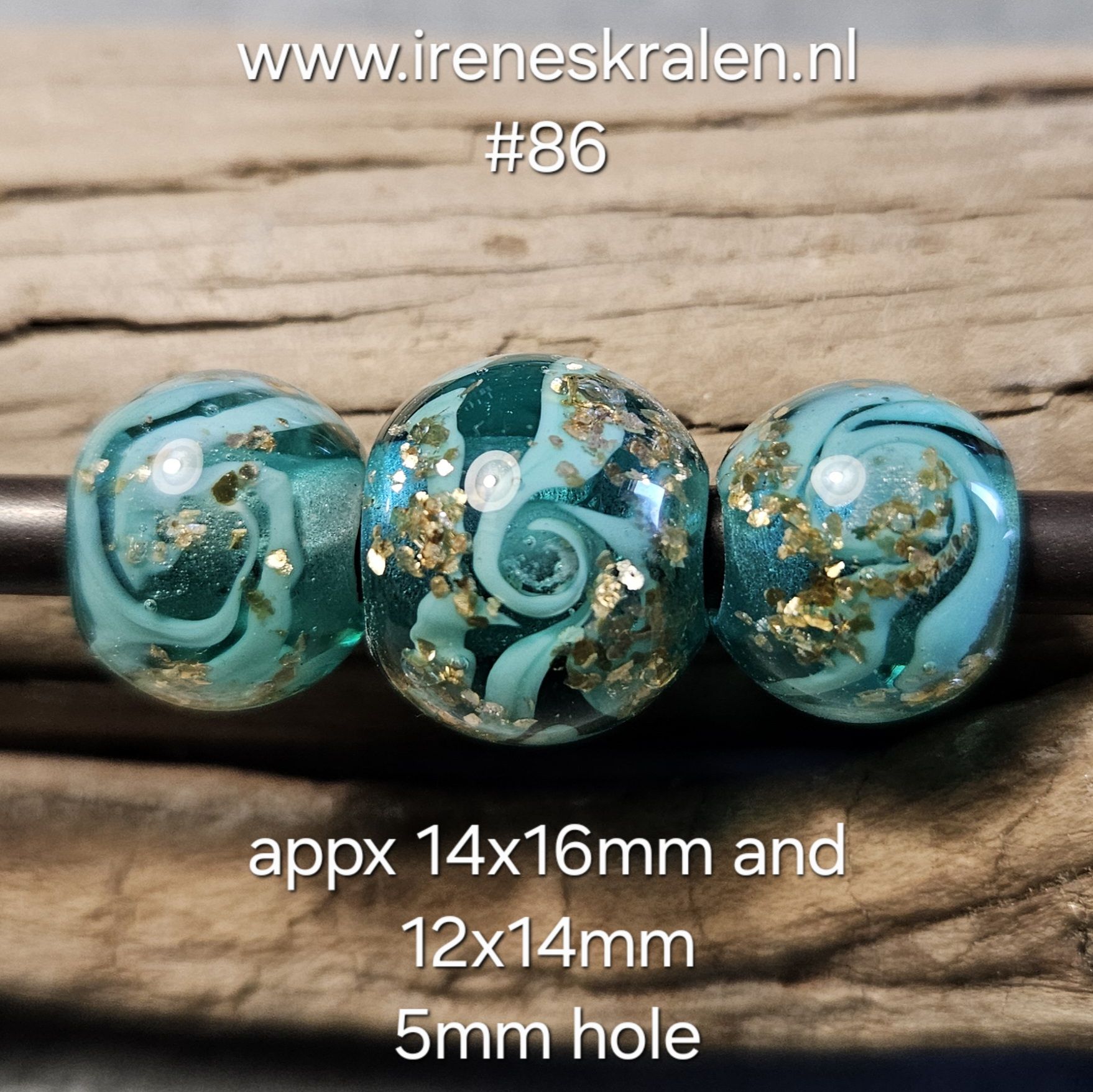 TU0086: Set van 3x GrootGatKraal Teal & Celadon, GoudVlokken (5mm gat)
