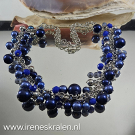 BL0032: Ketting donkerblauw parels & glaskralen gemengd