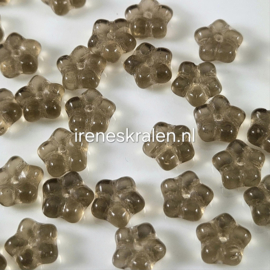 GB 000: Klein Bloemetje Smoked Topaz, ca 7x7x3mm