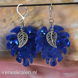 BL0002: Oorbellen Glitters Donkerblauw lichtgewicht