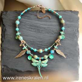 TU0074: Mooie aparte ketting met Libelle