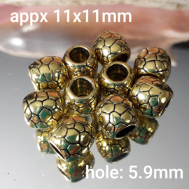 GD 011: Big Hole Bead Gold, appx 11x11mm