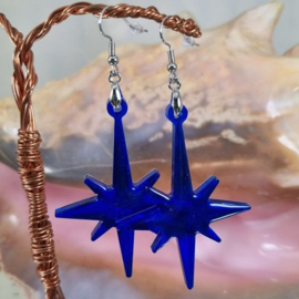 BL0051: Oorbellen 'A Star is Born' DonkerBlauw Resin