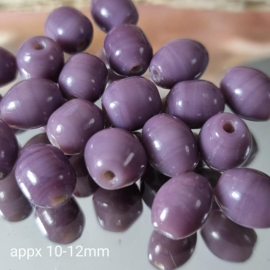 Gprs 011: Ovaaltjesmix Paars, ca 10 tot 12mm #India Lampwork#