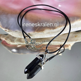 ZW0005: Zwarte Ketting met hanger glas zwart