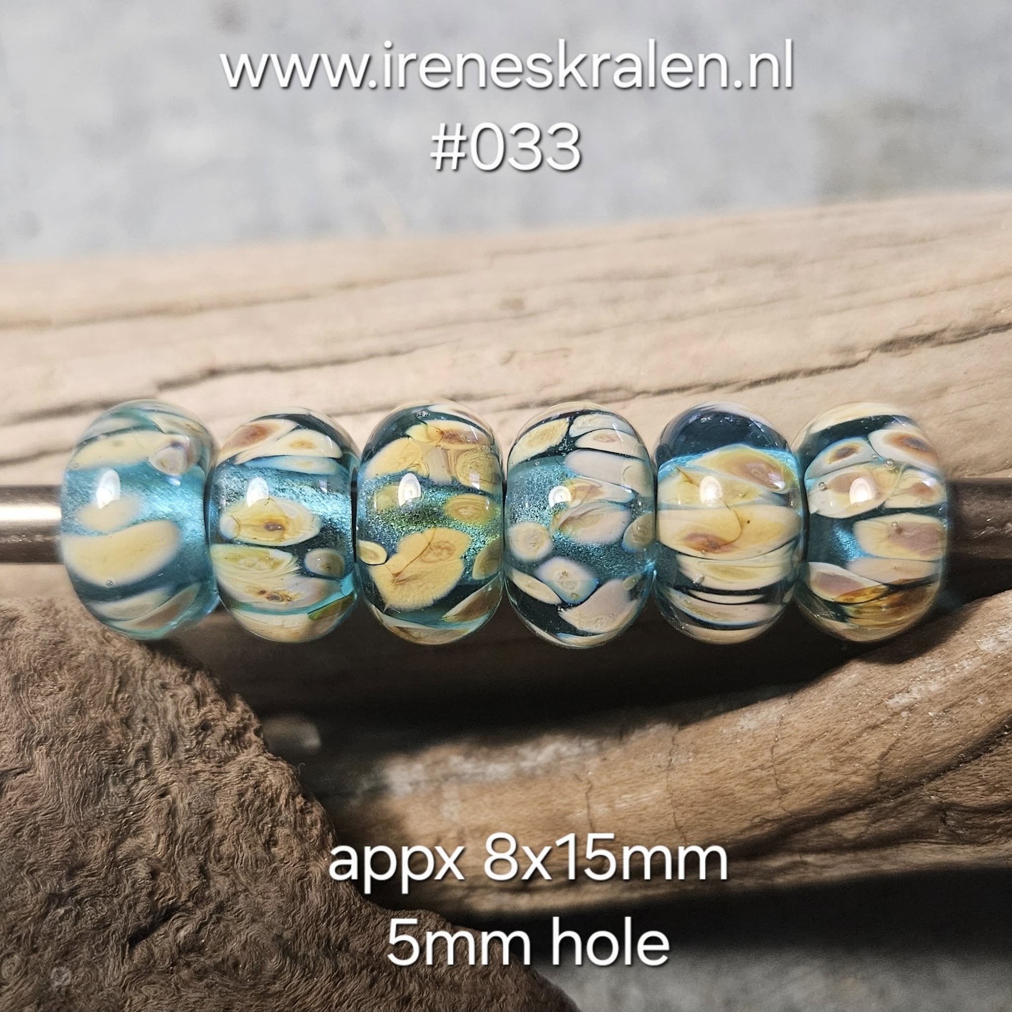 IKOC0040: Set van 6 GrootGatKralen LightAqua & Raku, ca 8x15mm ( 5mm gat)