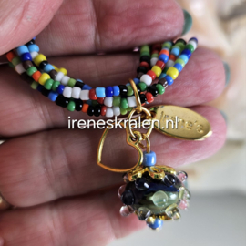 BL0003: Schattig Armbandje met Lampwork GlasKraal