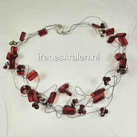 RD 0012: Mooie volle Ketting Rood Kreukelketting