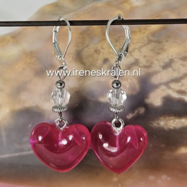 RZ 0034: Oorbellen Hartjes Fuchsia