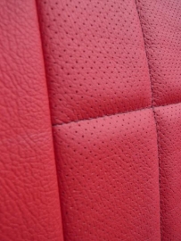 Cooper interieur Burberry red/black piped