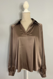 Taupe blouse Bella
