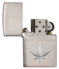 Zippo 60003698 Leaf Design Engraved
