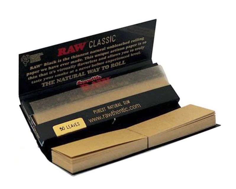 Raw Classic Black Connoisseur papers + tips (24)
