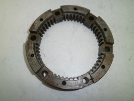 Clutch tooth rim